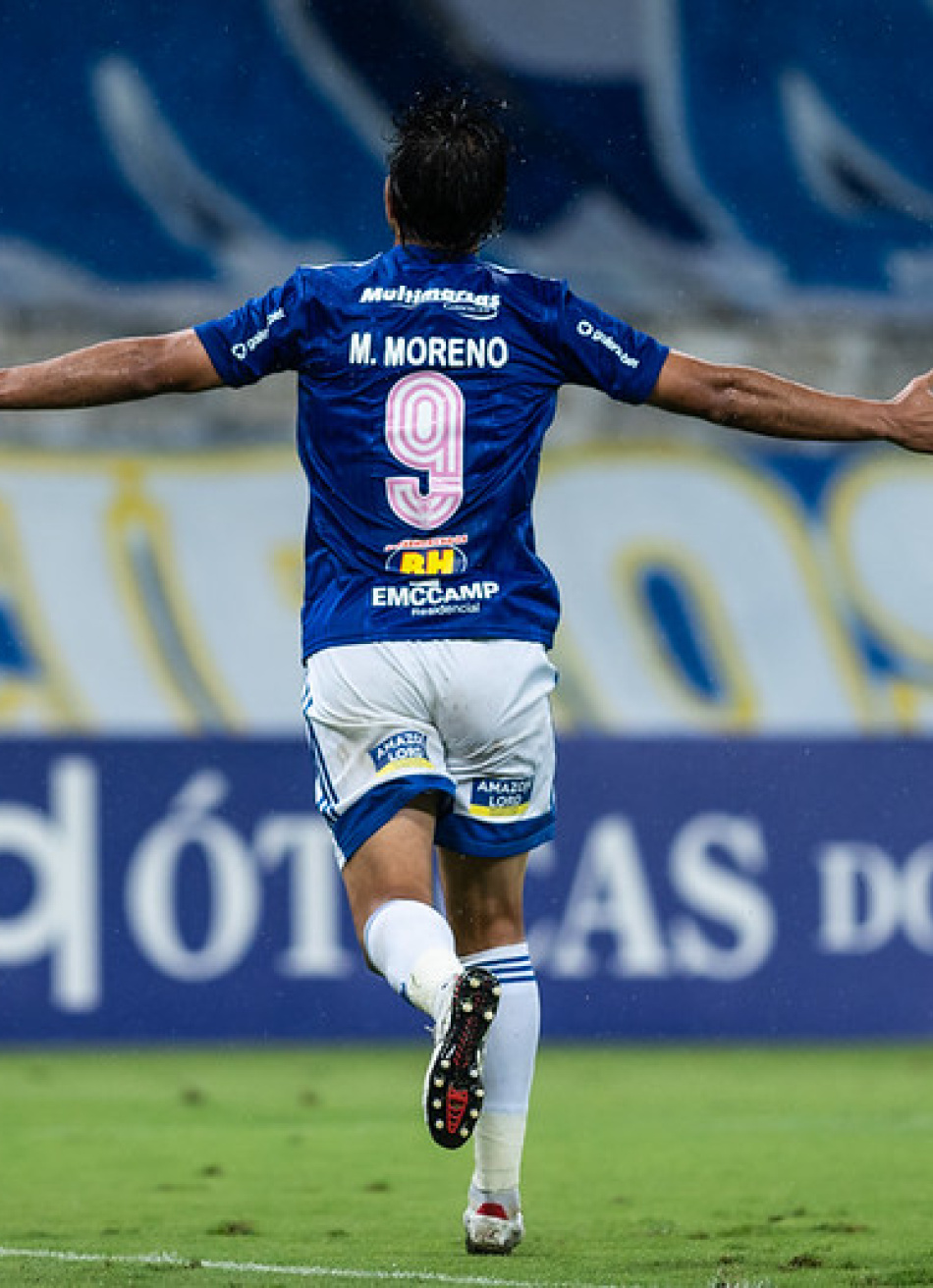 Cruzeiro vence o Paraná e deixa a zona de rebaixamento da Série B
