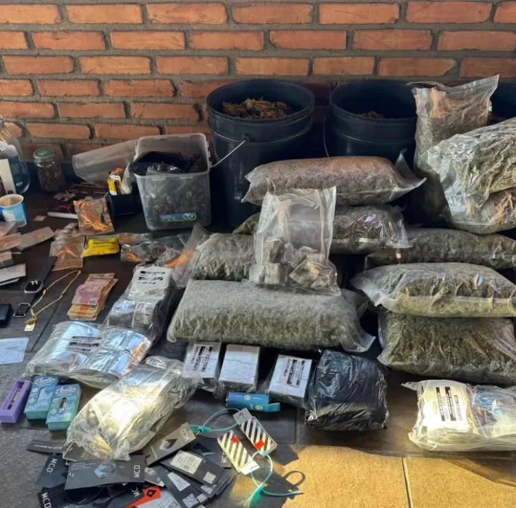 OPERAÇÃO ‘CREME DE LA CREME’ COMBATE TRÁFICO DE DROGAS SINTÉTICAS E LAVAGEM DE DINHEIRO EM PARÁ DE MINAS