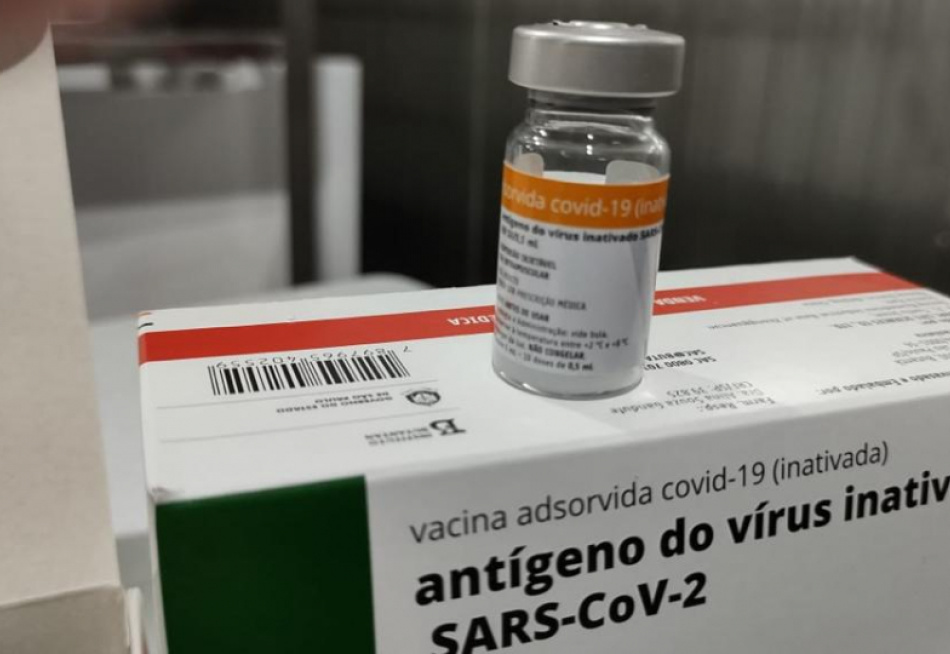 Unidades Regionais de Saúde começam a receber 315.600 vacinas para início da vacinação de idosos