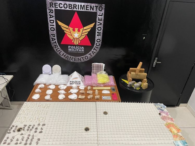 Pará de Minas - Três são presos por tráfico de drogas.