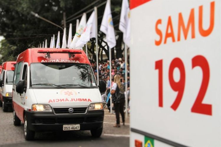 Dois homens morreram e dois ficaram feridos em um acidente automobilístico entre Martinho Campos e Abaeté