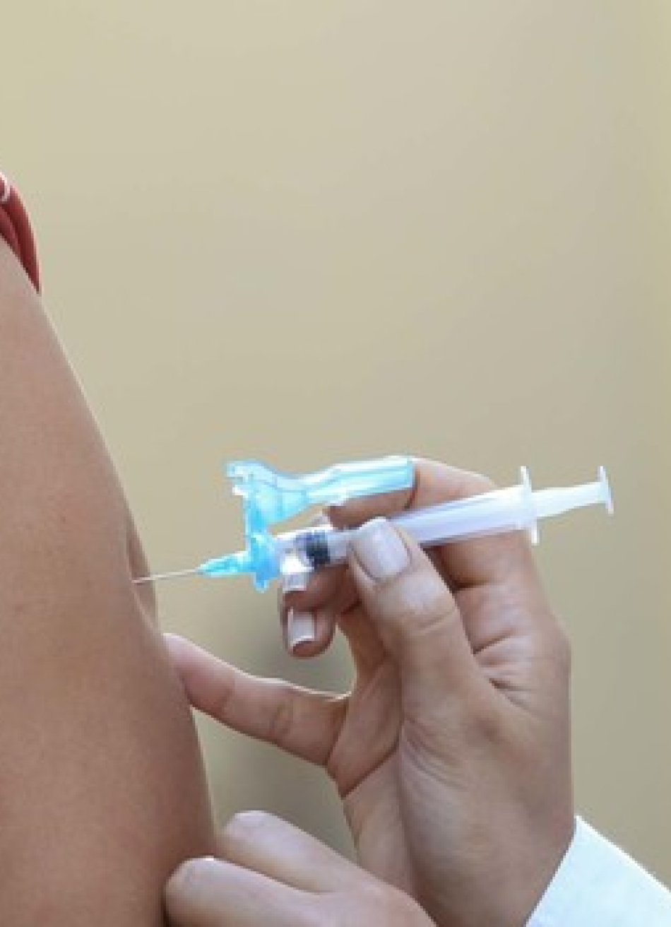 Com o avanço da vacinação, 500 municípios mineiros não registraram óbitos pela Covid-19 no último mês