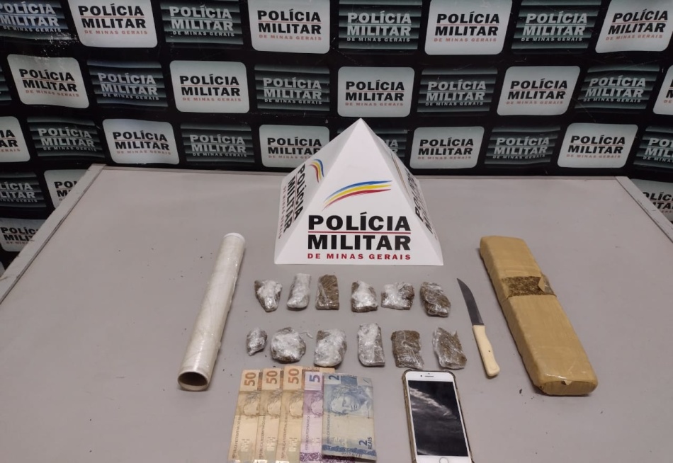 Polícia Militar prende rapaz de 20 anos suspeito de venda de drogas no centro de Pará de Minas