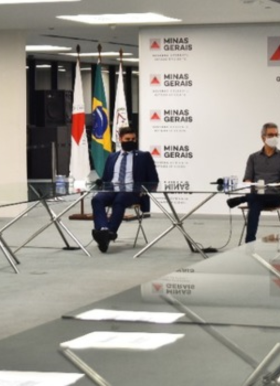 Romeu Zema anunciou o repasse de R$ 46 milhões para financiamento de leitos de UTI no mês de abril