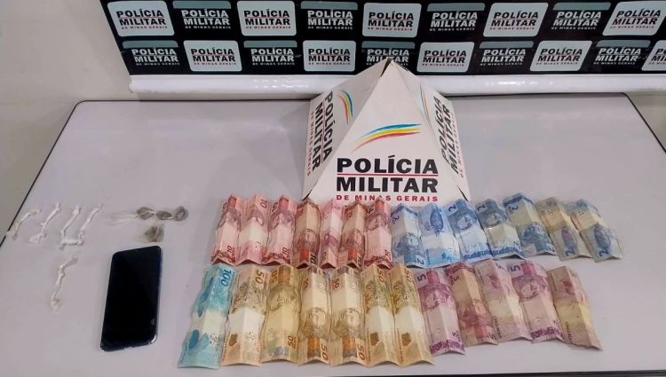 NOVA SERRANA/MG – ADOLESCENTE É APREENDIDO POR ENVOLVIMENTO COM O TRÁFICO DE DROGAS