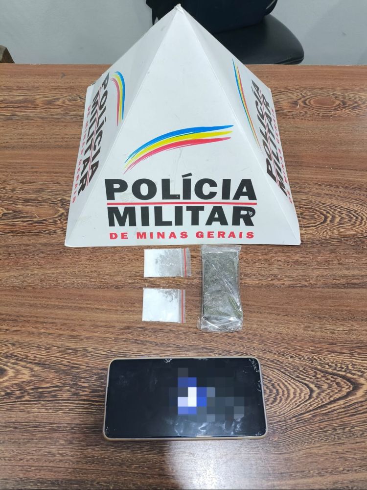 Polícia Militar apreende adolescente por envolvimento com drogas em Perdigão (MG)