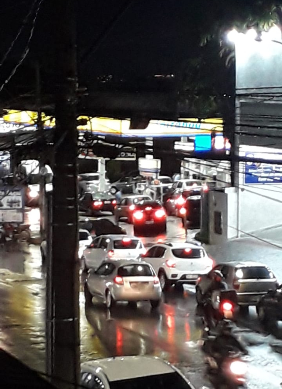 Tanqueiros iniciam diálogo com o governo de Minas Gerais e encerram greve