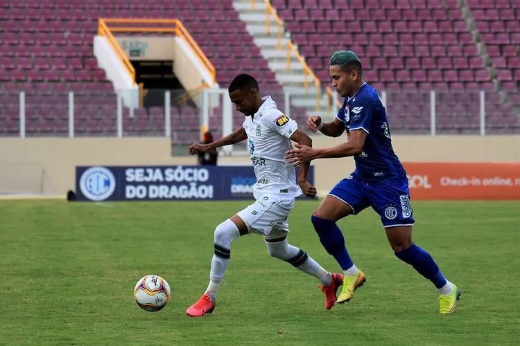 América empata e mantém perseguição a Chapecoense pelo título da Série B