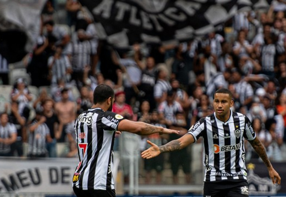 Atlético vence o Cuiabá e abre 11 pontos de vantagem na liderança do Campeonato Brasileiro