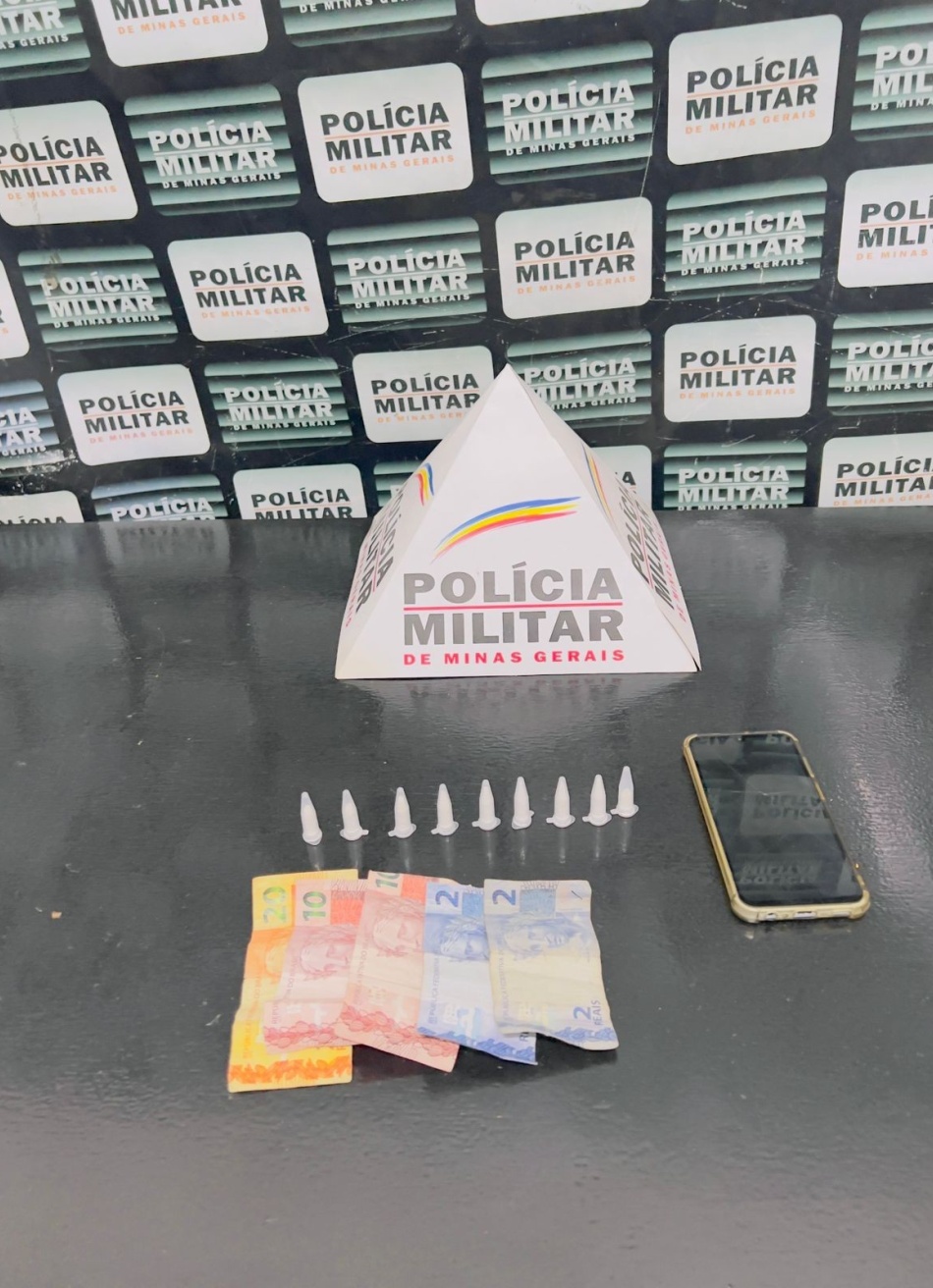 Pará de Minas: Três homens são presos por tráfico de drogas no bairro Serra Verde