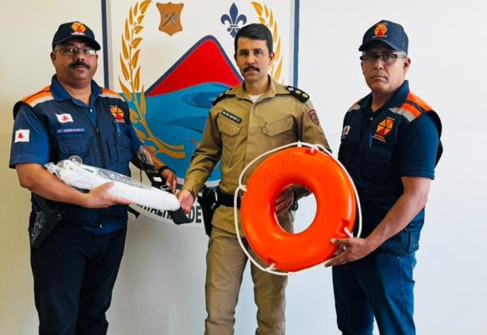NOVA SERRANA/MG – 60º BPM RECEBE KIT DE SALVAMENTO DA DEFESA CIVIL