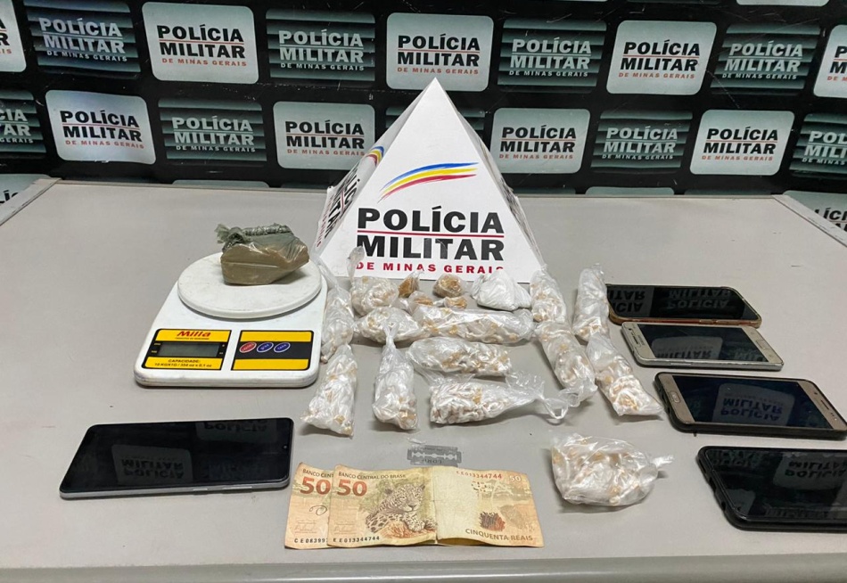 Polícia Militar apreende 650 pedras de crack e uma porção de cocaína no bairro Coração de Jesus