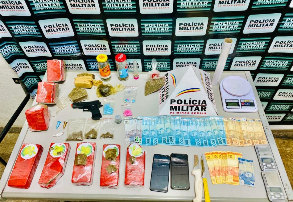 Polícia Militar prende dupla com maconha, cocaína e haxixe no bairro São Francisco