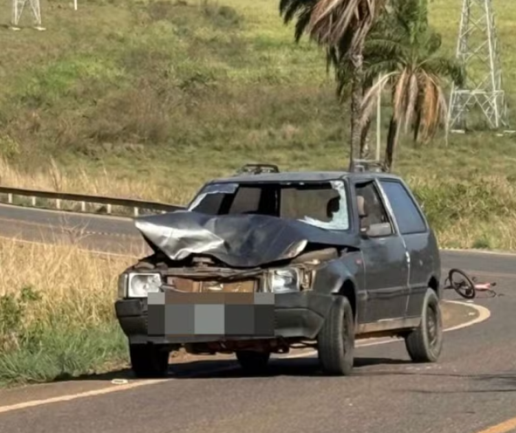 Adolescente de 13 anos morreu após ser atropelado por um carro