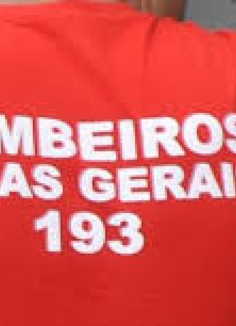 Recém-nascida em Nova Serrana é salva por bombeiro depois de engasgar com o leite materno