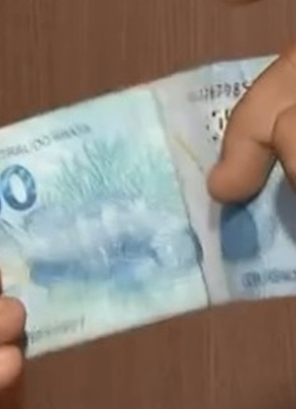 Polícia Militar identificou rapaz acusado de fazer compras com notas falsas no comércio de Pará de Minas