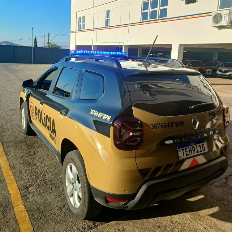 POLÍCIA MILITAR PRENDE DOIS FORAGIDOS DA JUSTIÇA EM NOVA SERRANA