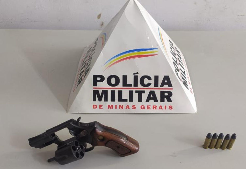 Homem é preso em Nova Serrana por posse de arma de fogo