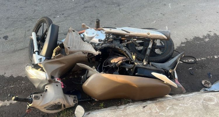 PARÁ DE MINAS PM registra acidente de trânsito com vitima no bairro Santos Dumont