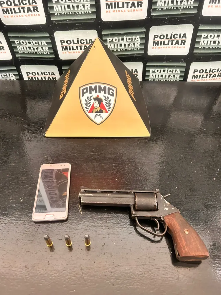 Ação policial resulta em prisão por porte ilegal de arma de fogo no Recanto da Lagoa