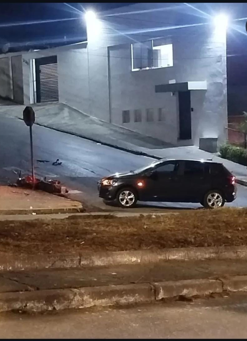 MOTOCICLISTA MORRE EM ACIDENTE EM PARÁ DE MINAS.