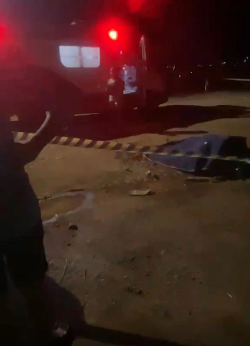 Tragédia no trânsito: mulher de 25 anos morre em colisão entre moto e carro em Pará de Minas