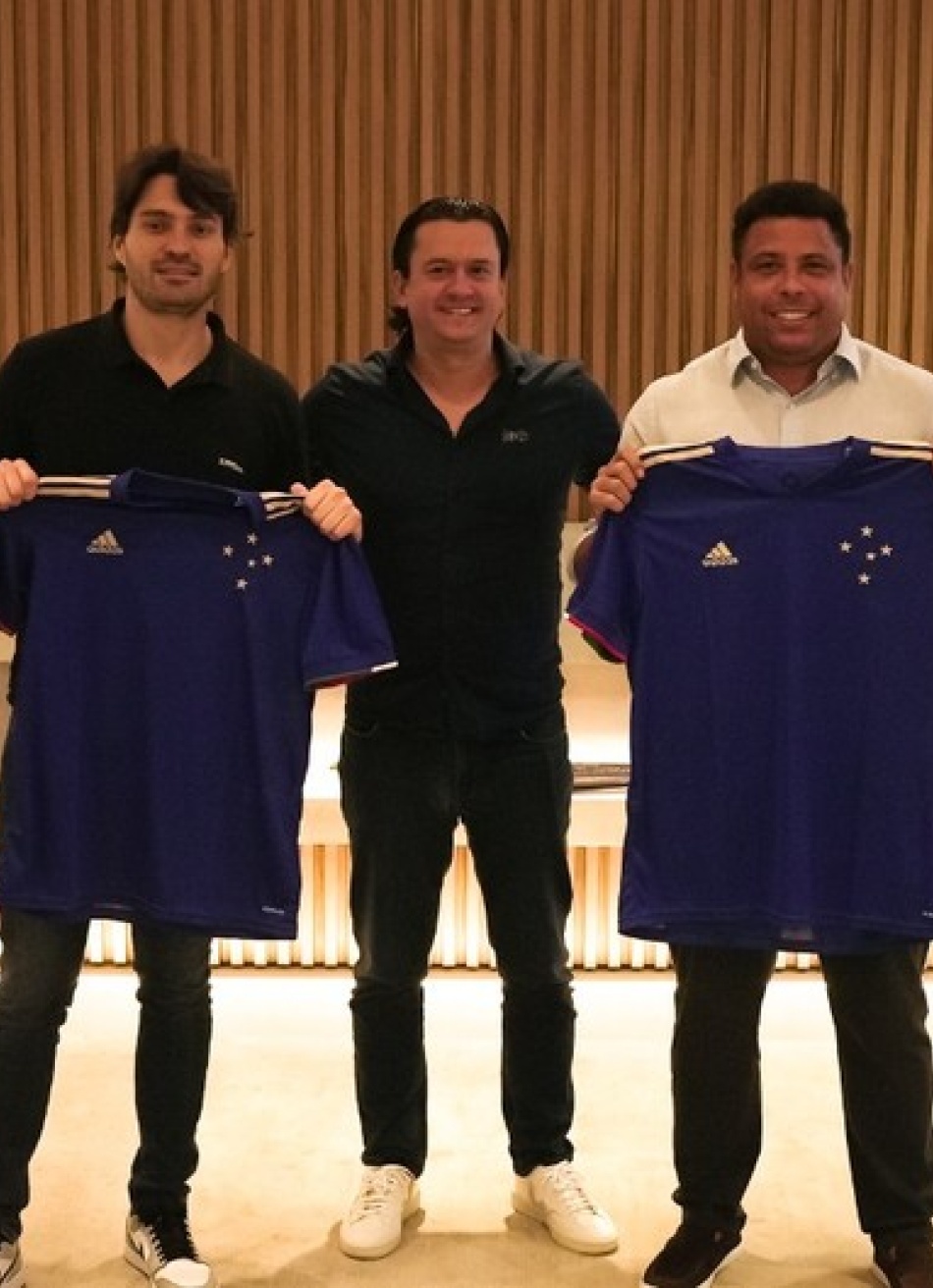Ronaldo Fenômeno anunciou compra de ações do Cruzeiro SAF por R$ 400 milhões