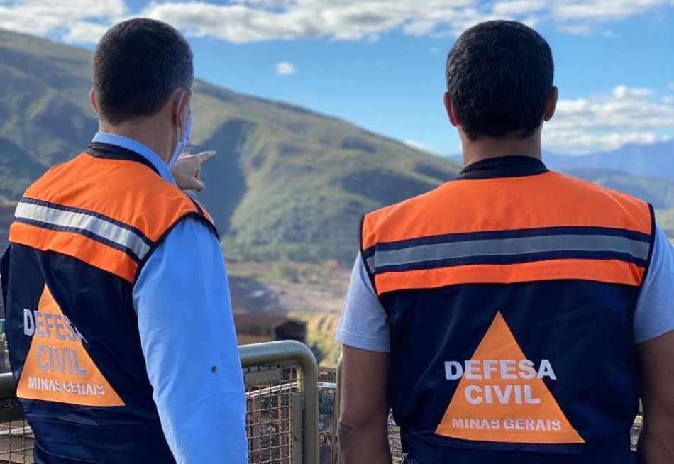 Defesa Civil de Minas Gerais divulgou que pelo menos seis pessoas morreram no estado nos primeiros dias de janeiro por causa das chuvas