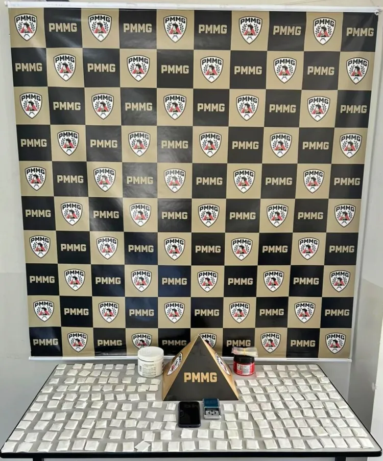 Duplo homicídio e grande apreensão de drogas em Nova Serrana