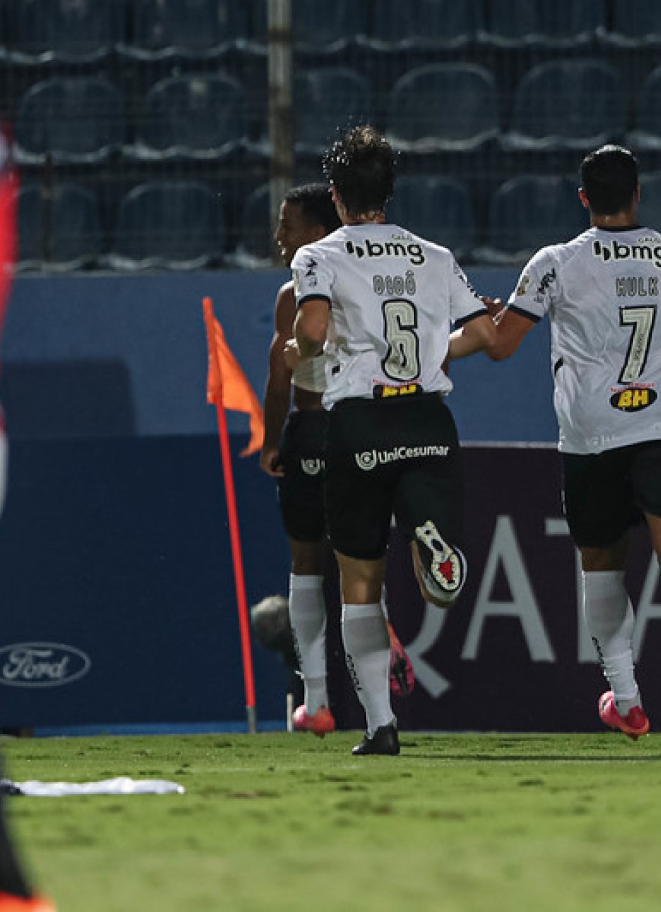 Com gol nos acréscimos, Atlético vence Cerro Porteño pela Copa Libertadores