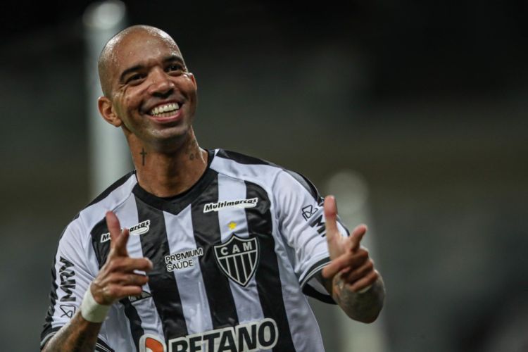 Atlético decide não renovar o contrato com o atacante Diego Tardelli