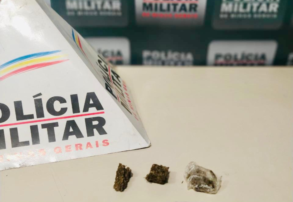 Polícia Militar realiza a prisão de autor de comunicação falsa de crime e apreende menor que ocultou o veículo