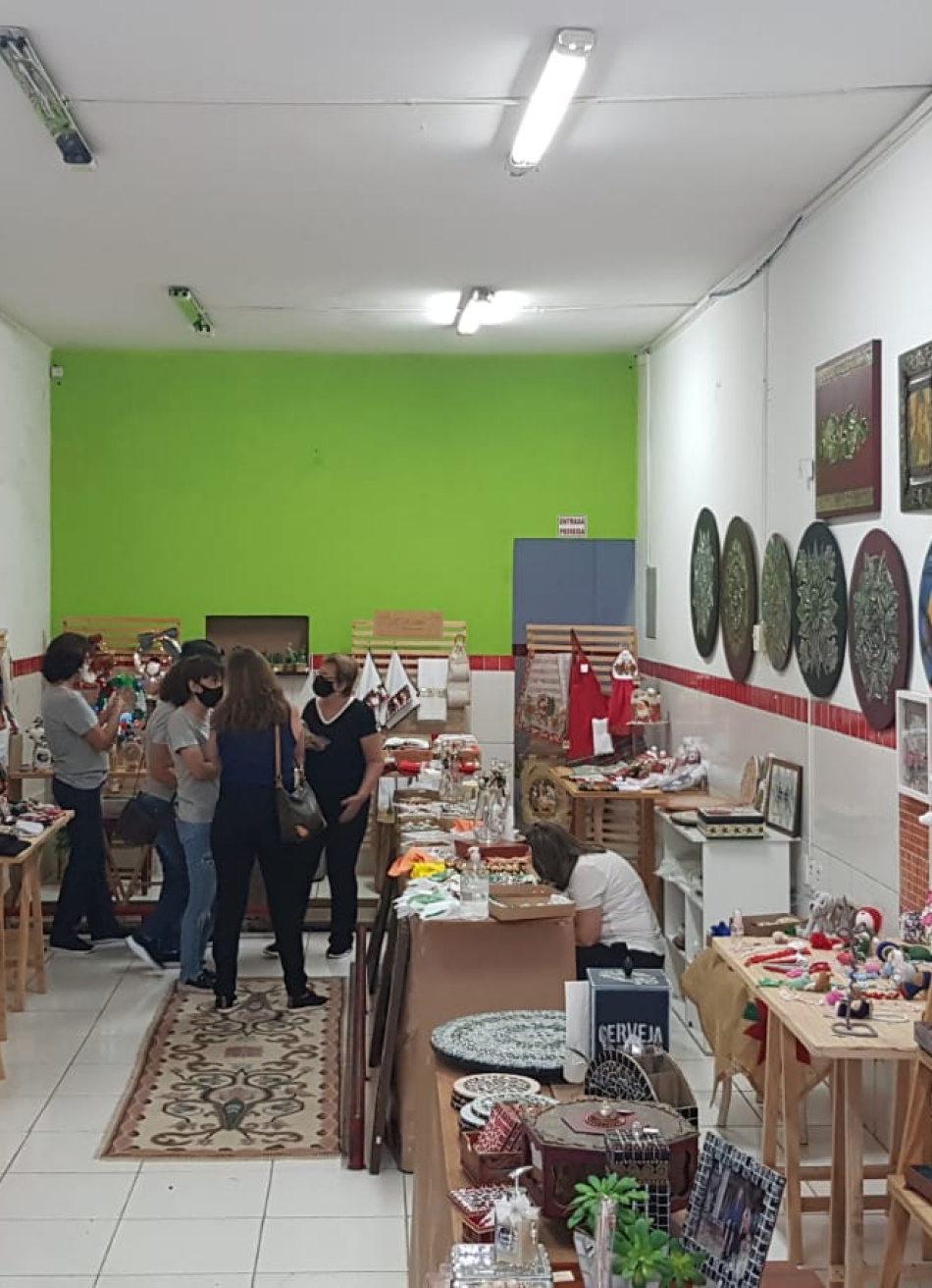 Começou em Pará de Minas a Mostra Artesanato em Foco
