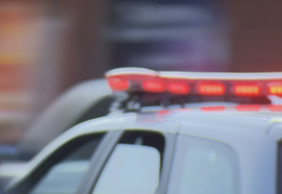 Jovem fica ferido após queda de motocicleta em Nova Serrana