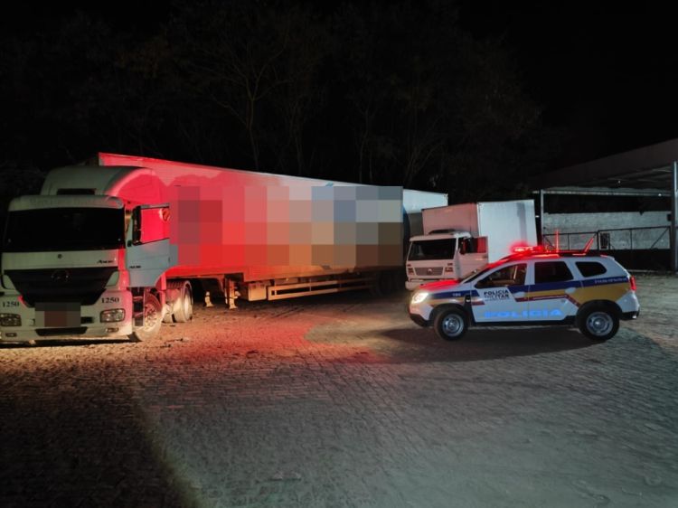 PM frustra roubo de carreta em posto de combustíveis na BR-262