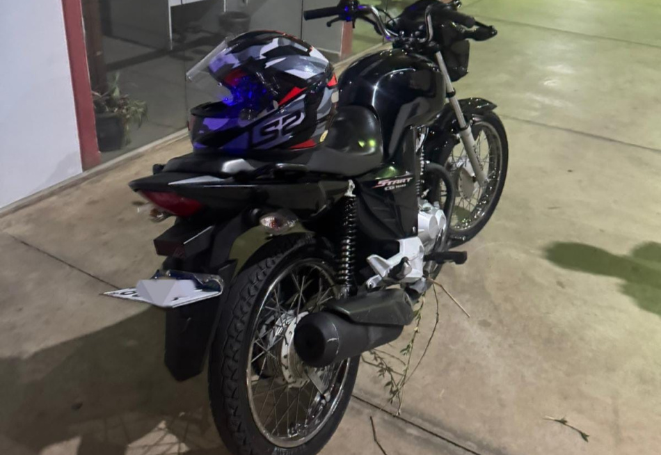 Gcm de Pará de Minas intercepta motociclista inabilitado que gerava perigo em via pública