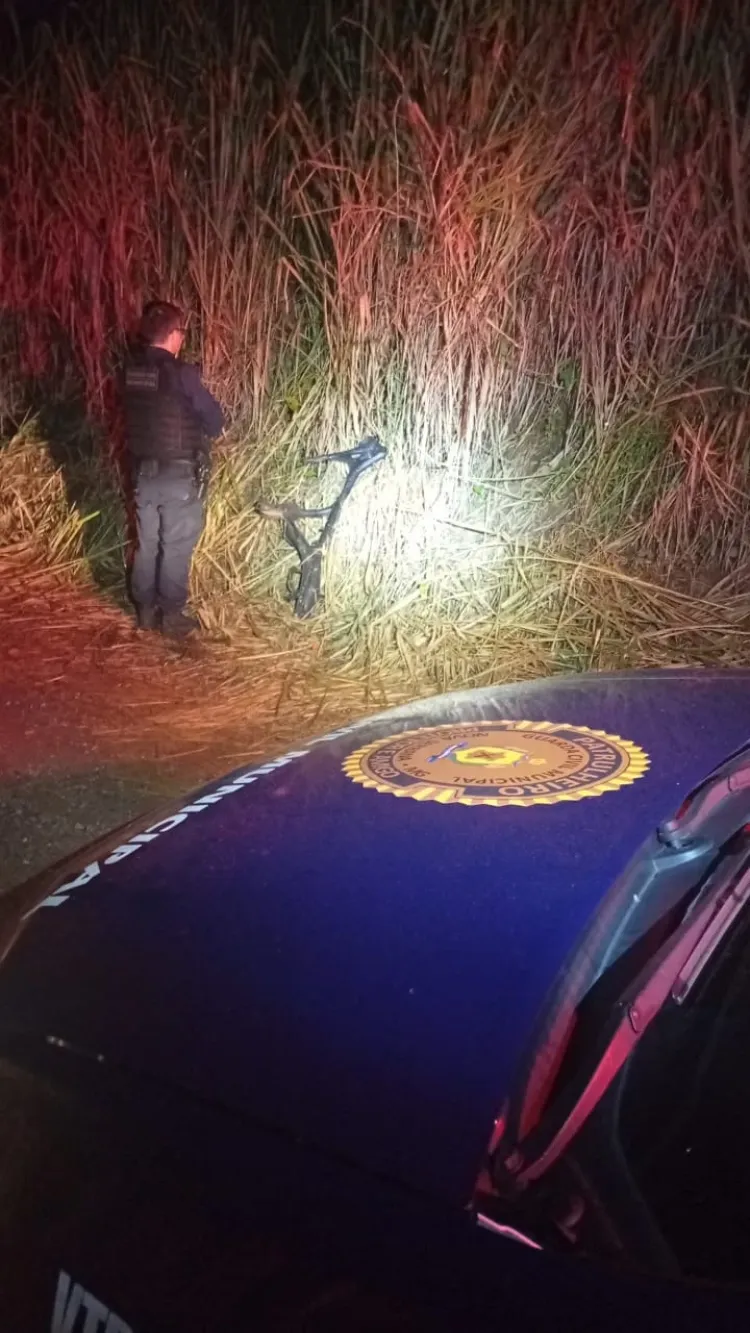 Chassi de moto furtada é encontrada em Nova Serrana