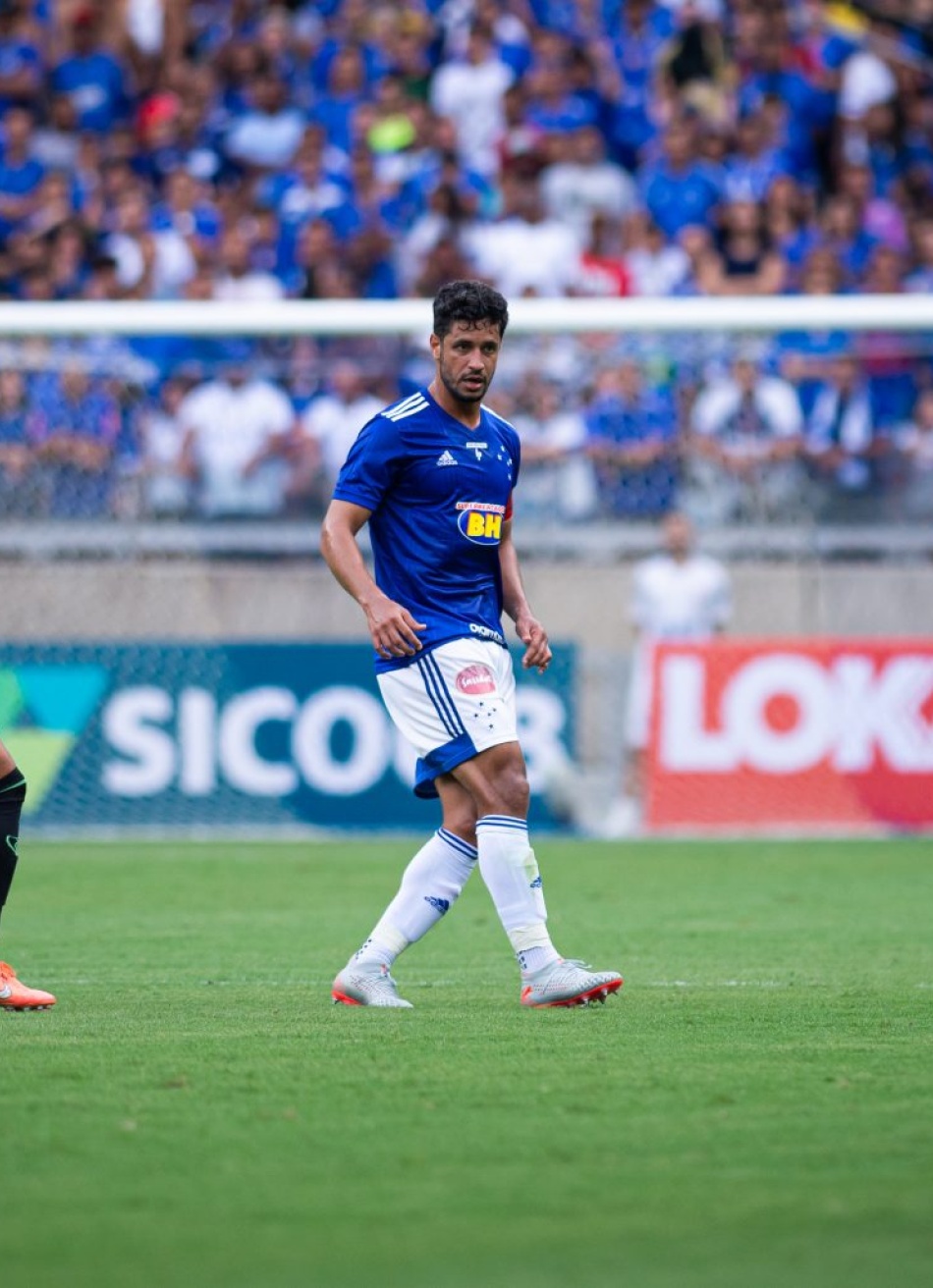 Pela vice-liderança, América e Cruzeiro fazem neste domingo o primeiro clássico no Campeonato Mineiro