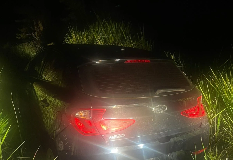 Polícia Militar localiza veículo furtado na BR-262