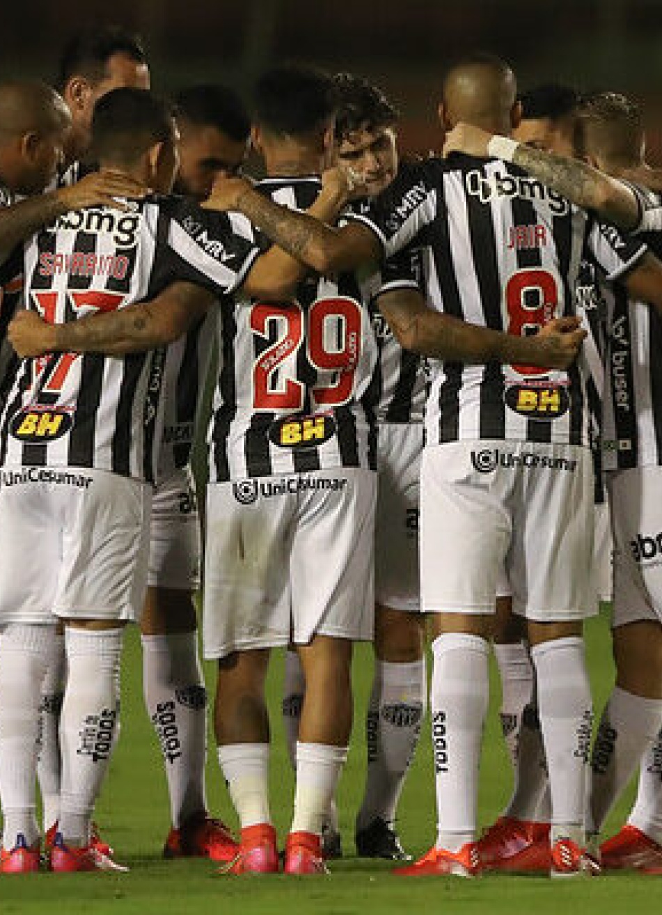 Atacante Vargas sai do banco de reservas e faz gol que garante vaga do Atlético na fase de quartas de final da Copa do Brasil