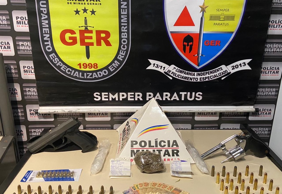 Polícia Militar apreende munições, drogas e uma arma de fogo após denúncia anônima