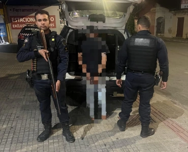 GCM cumpre mandado de prisão durante patrulhamento no centro