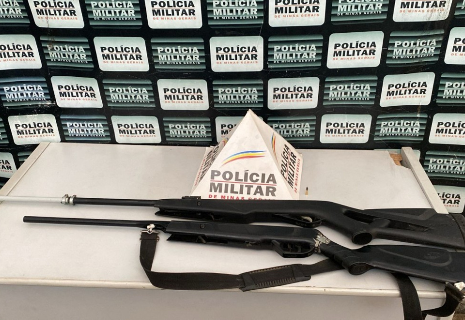 PM prende suspeito de ameça com armas de fogo artesanais.