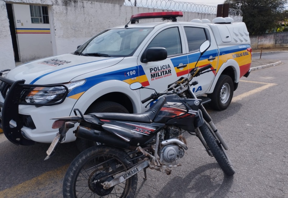 SUSPEITO É DETIDO COM MOTOCICLETA ADULTERADA EM SJV.