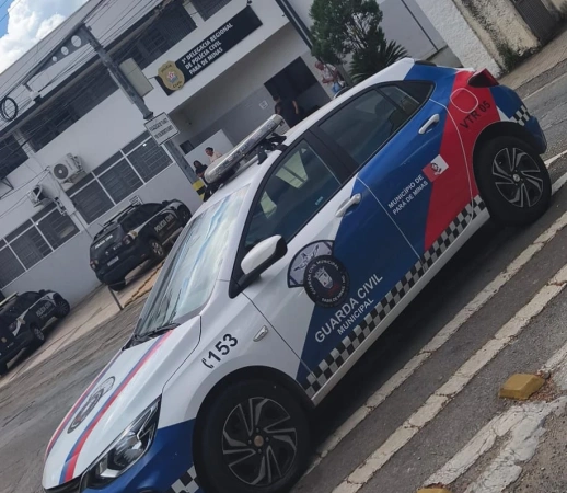Guarda Civil municipal é acionada após aluno de 15 anos arrombar armário em escola