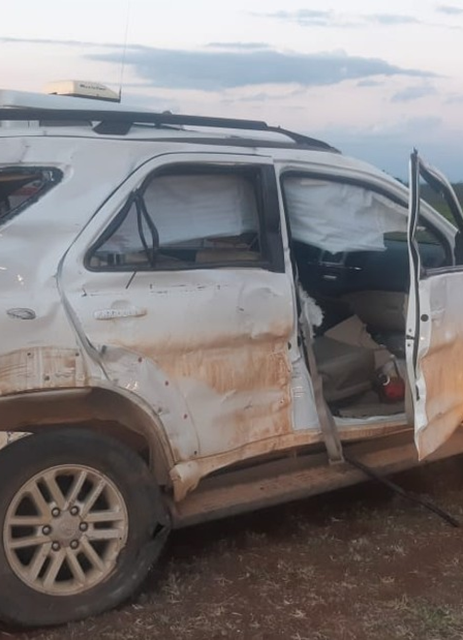 Duas pessoas morreram e duas ficaram gravemente feridas em um acidente na BR-262, em Córrego Danta