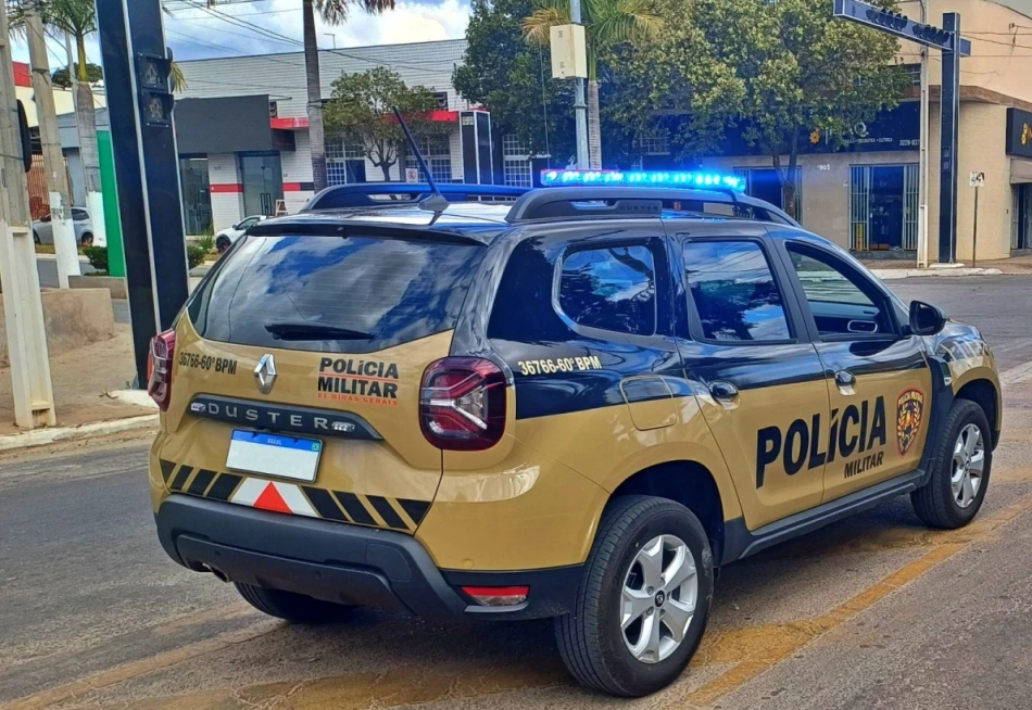 São José da Varginha – Polícia Militar prende suspeito com materiais furtados na área central