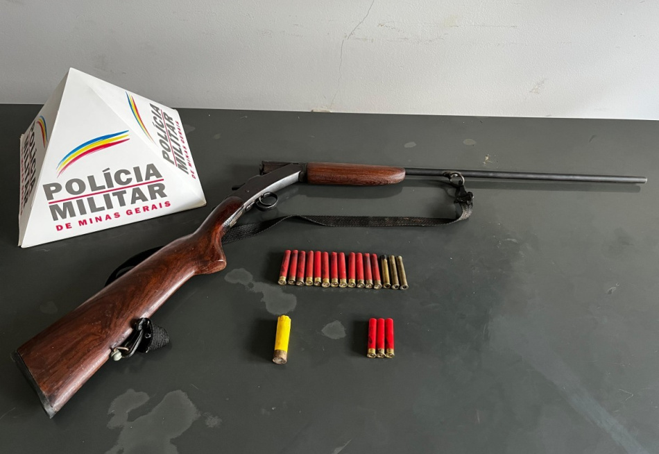 Maravilhas - PM apreende arma de fogo utilizada em ameaça.