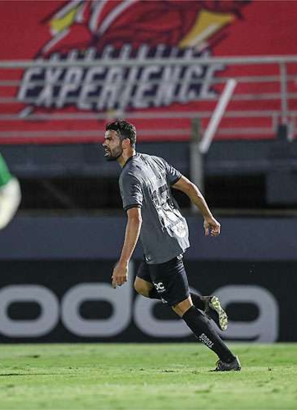 Diego Costa estreia com gol e Atlético empata em 1 a 1 com o Bragantino