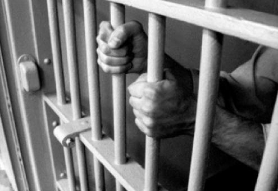 Funcionários e detentos da penitenciária Doutor Pio Canedo recebem neste sábado a primeira dose da vacina contra a Covid-19